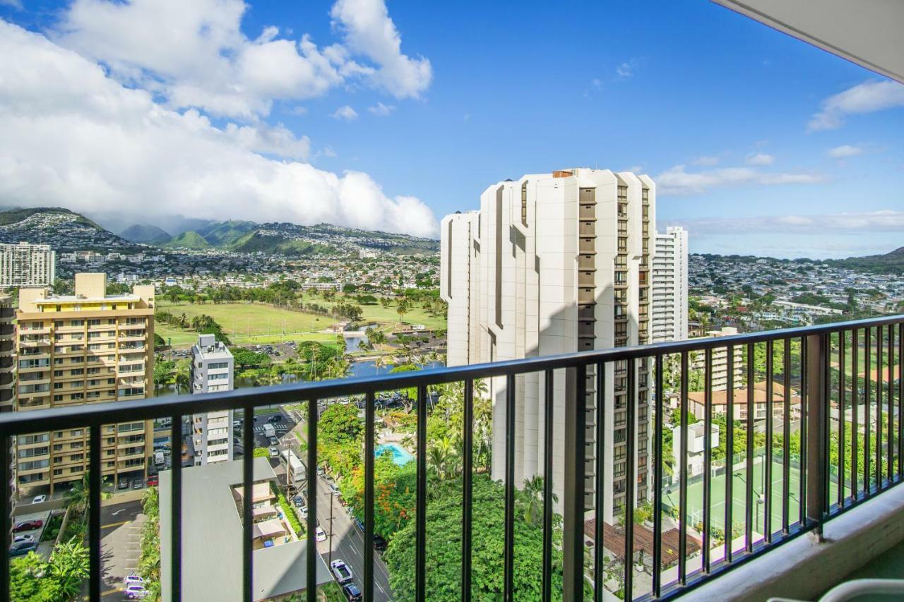 هونولولو The Pineapple Suite At The Waikiki Banyan المظهر الخارجي الصورة